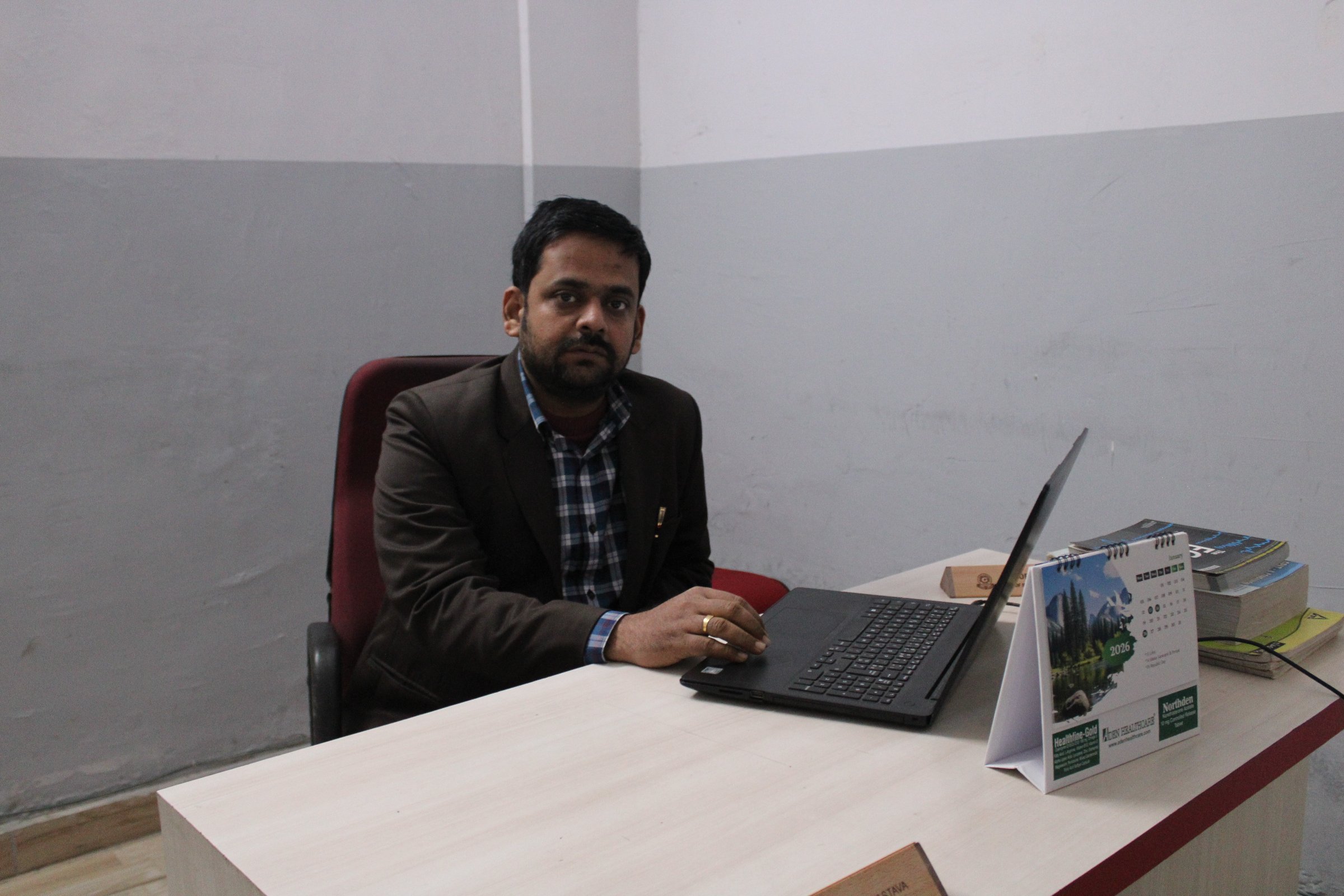 Mr. Ashish Srivastava